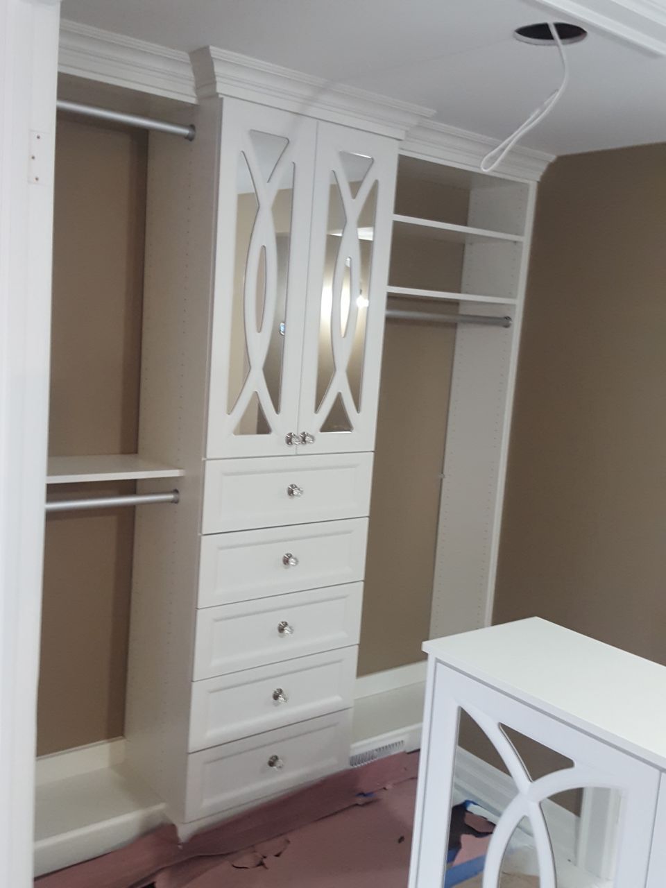 H-Closet
