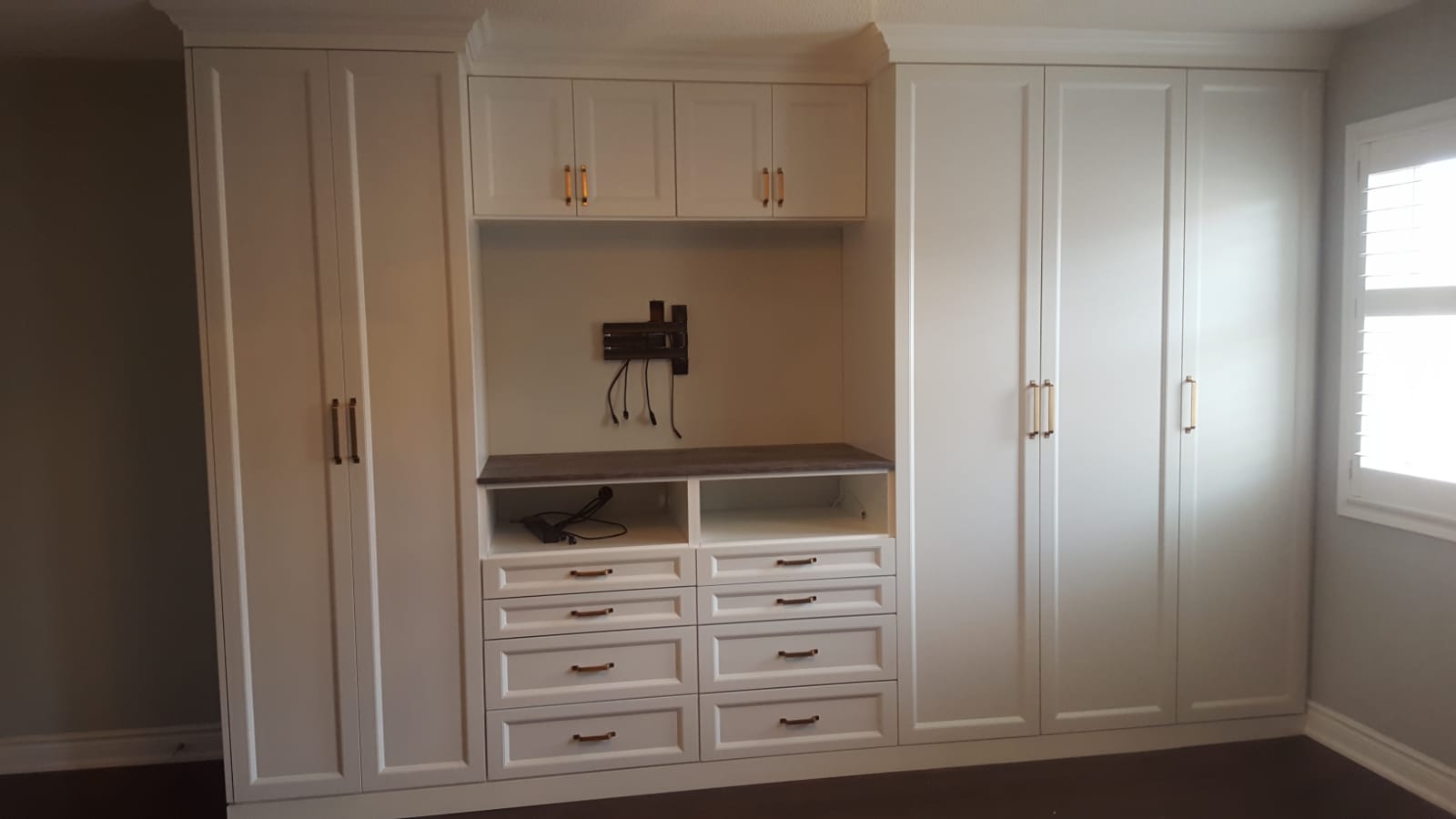 Raq-Built-In 1
